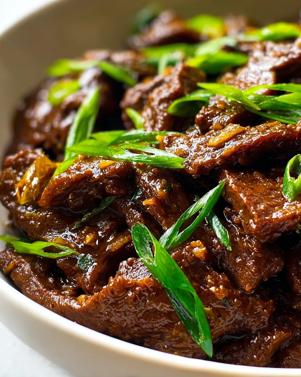 Slow Cooker Mongolian Beef: Easy, Tender & Flavorful!